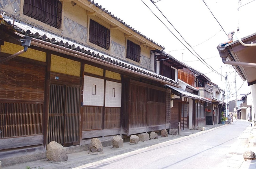 町おこし